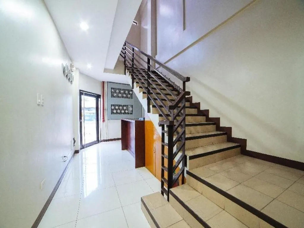 Hmv City Gold Hotel Angeles 2*,  Philippinen